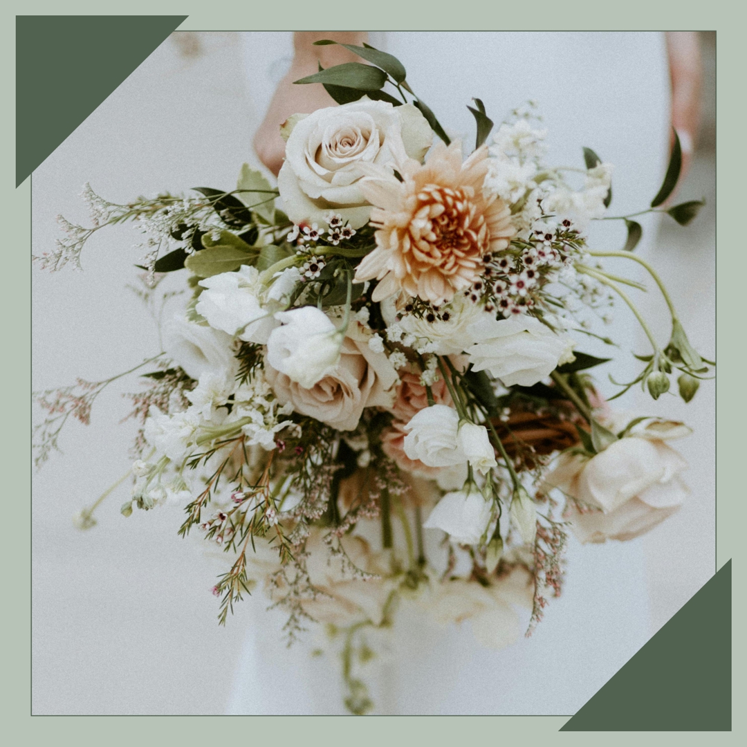 ramo de bodas rosas variadas